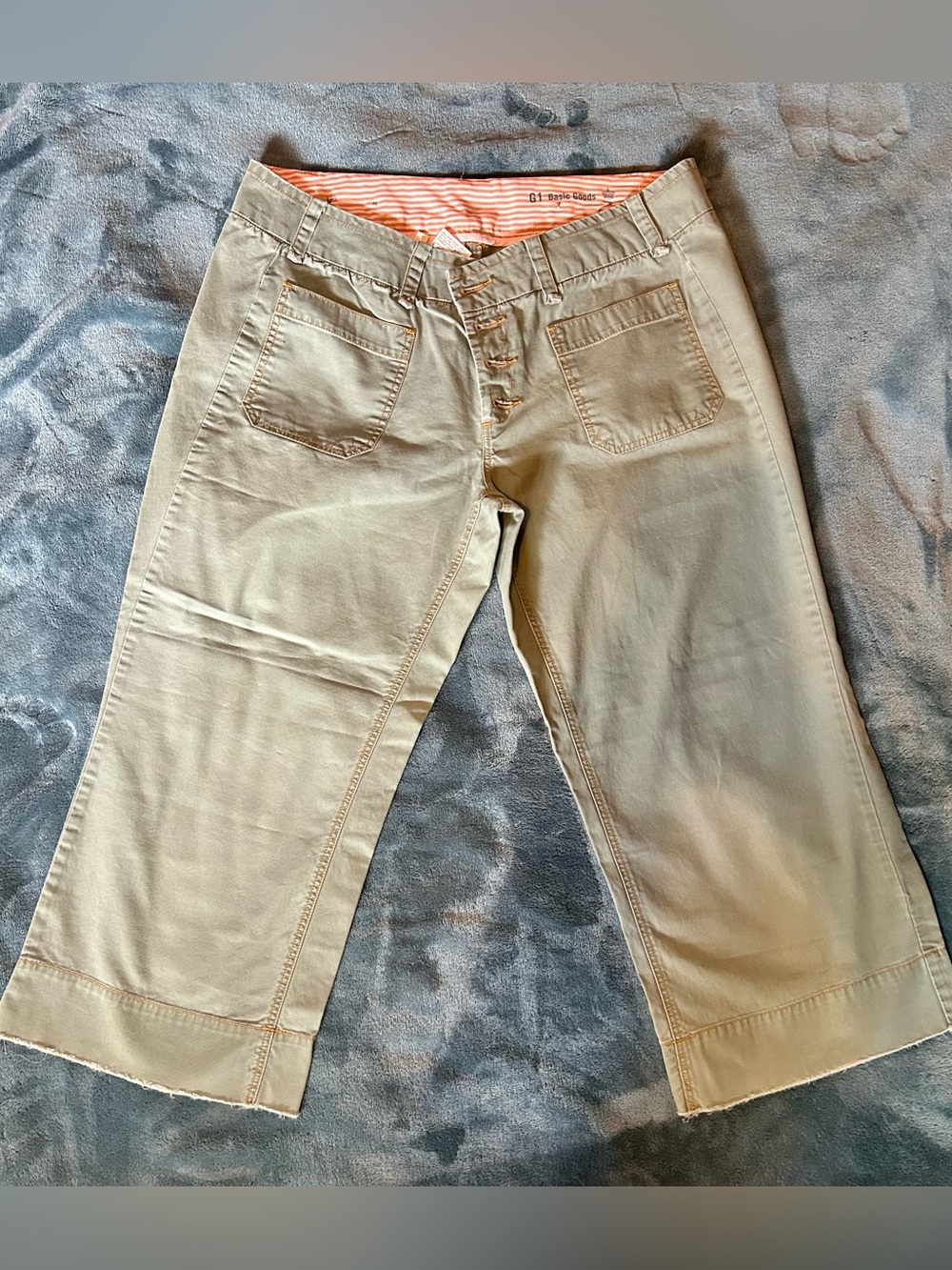 G1 Basic Goods Khaki Capri/Culotte Pants – Size 8